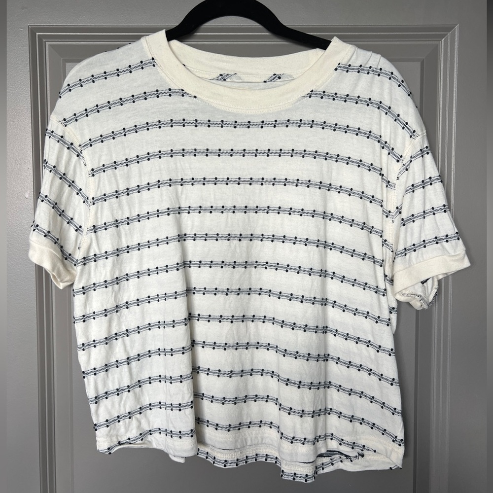Madewell embroidered tee - size M
